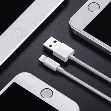 Kabel USB-kabel - strela MFI 1.8m Potrjena bela