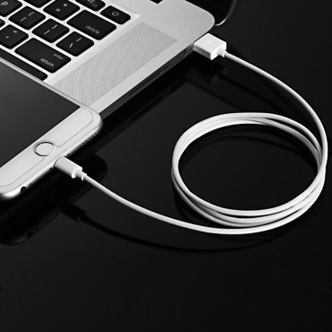 Kabel USB-kabel - strela MFI 1.8m Potrjena bela