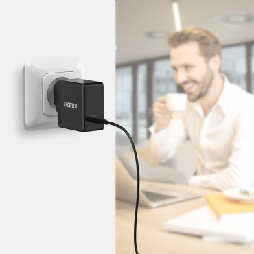 Rýchla sieťová nabíjačka USB Typ C PD 60W 3A BLACK