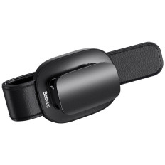 Porte-clip de voiture sur des lunettes noires