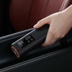 Mini auto kompresors riteņa sūknis uz ligzdas vieglāks melns