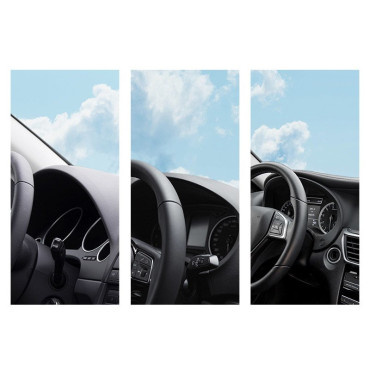 Porte-voiture pour boucle de téléphone sur le tableau de bord noir