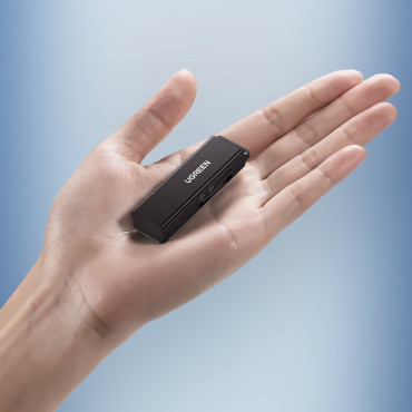 Prenosni čitalnik kartic TF / SD pod USB 3.0 črno