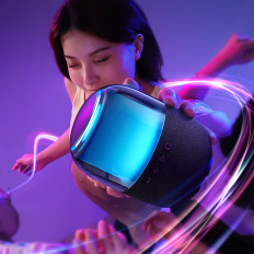 Bluetooth vezeték nélküli hangszóró 5.3 RGB 8W fekete