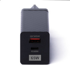 Polnilnik GAN 65W z USB-C QC 3.0 PD črnim pristaniščem