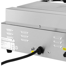 BBQ. Electric. Ryflated 33 x 22 cm 2200 W