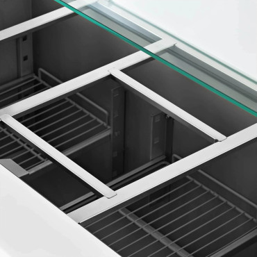 Mesa de refrigerante de salada de 3 portas com lupa 8x GN 368 L