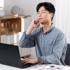 MINI BLUETOOTH 5.0 Είσος δέκτης προσαρμογής USB για έναν μαύρο υπολογιστή