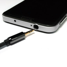 Aux Cable Angle Male-Male Mini Jack 2m Cable