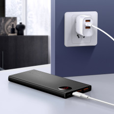 Adaman metāla PowerBank ar ātru iekraušanu 10000mAh 22.5W