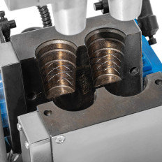 Wafflower Machine voor bakkegels voor ijs 50 - 60 Wafers / uur. 55 x 70 mm