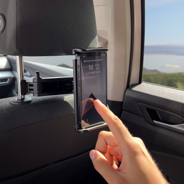 Držalo za glavo na tablični računalnik ali črni telefon