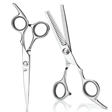 Um conjunto de ferramentas de cabeleireiro para uma barba em um caso de uma crista de stripper de clipes - 7 el.