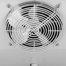 Sügavkülmik kapp klaasitud sügavkülmik 7 riiulid 380 L 425 W - valge