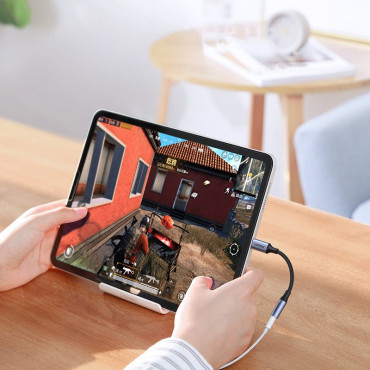 USB-C hörlursadapter på 3.5mm Mini Jack 10cm - Svart