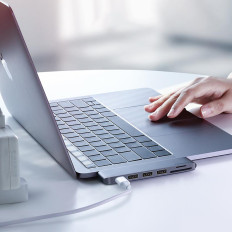 HUB adaptér pro MacBook Pro / AIR 2X USB-C pro 3x USB 3.0 / TF / SD / USB-C - šedá