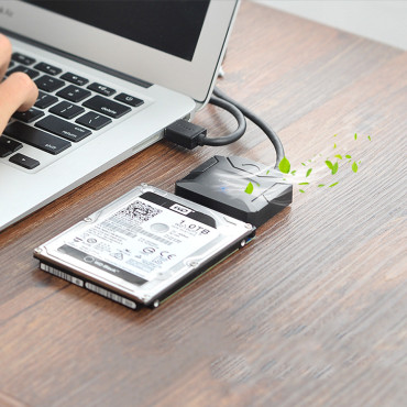 Kabeladapter för HDD och SSD SATA 2,5 '' / 3,5 '' USB 3.0 till 4TB - Svart