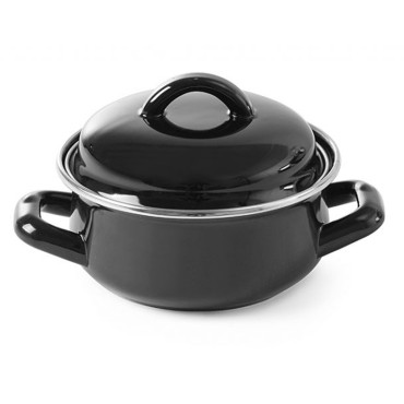 Pot à soupe et sauce avec...