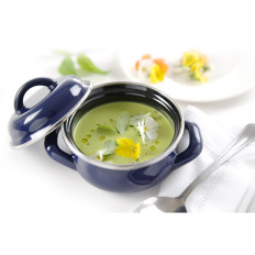 Una olla para sopas y salsas con una cubierta azul de 0.5 L - Hendi 625804