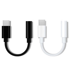 Adapteradapter med USB-C på ljudet 3.5 Mini Jack-uttaget