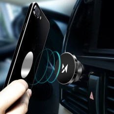 Magnetiskt handtag på telefonen för en svart bilgaller