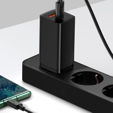 Hitro omrežje polnilnik GAN2 PRO USB USB-C QC PD 65W Črna