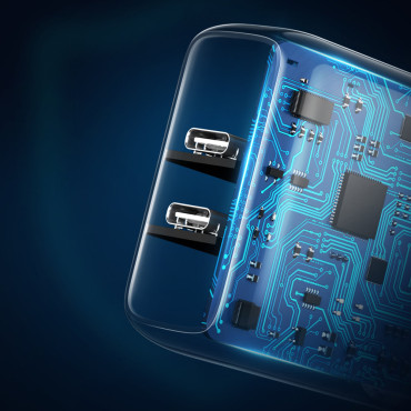 Omrežni polnilnik za 2x USB-C 40W Power Dostava