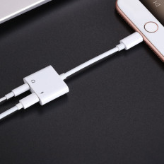 Adapter Adapter Headset Headphone Lightning - 2x Lightning White
