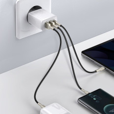 Kompaktiškas greitas tinklo įkroviklis 2x USB USB-C 30W 3A PD QC WHITE