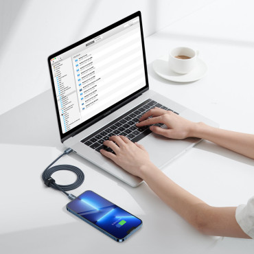 Kabel USB - Lightning Cable za hitro nalaganje in prenos podatkov 1.2m Črna