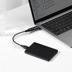 Adapteradapter med USB-C til USB-en oppfinnsomhetsserieblå