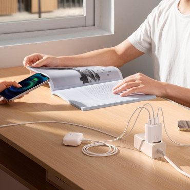 Compact 3x USB 17W Compact 3x φορτιστή