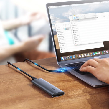Pocket Hus för SSD M.2 SUPERSPEED 10GBPS + USB-C-kabel 0.5m grå