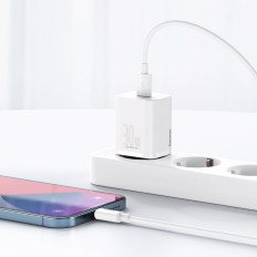 Σούπερ γρήγορη φορτιστής δικτύου SI 1C USB-C 30W PD QC White