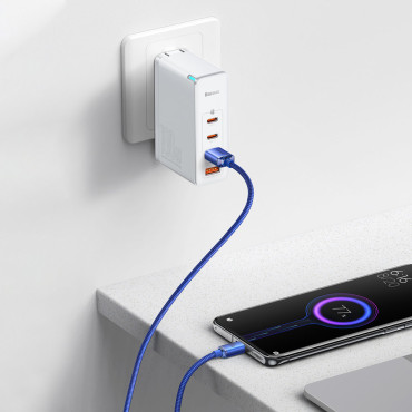 Câble de câble pour le chargement rapide et le transfert de données USB - USB-C 100W 1.2m Bleu
