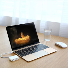 Προσαρμογέας προσαρμογέα Μετατροπέας βίντεο USB-C - HDMI VGA White