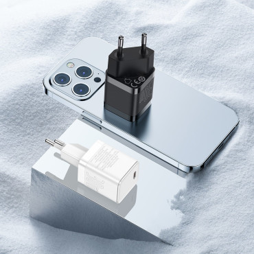 Gan3 Fast Network Polnilnik za USB-C 30W WHITE kabel