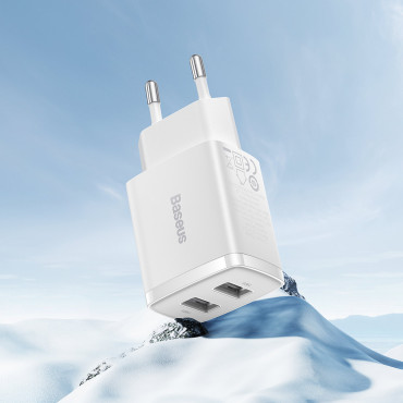 Liten kompakt 2x USB 10.5W Vitladdare
