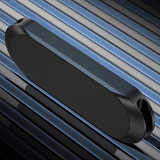 Samolepicí auto magnetická rukojeť na černé řídicím panelu
