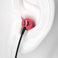 Fones de ouvido seguem o fone de ouvido com um conector de 3,5 mm mini jack cinza