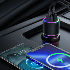 Car 2x USB polnilnik s 24W osvetlitev ozadja črno