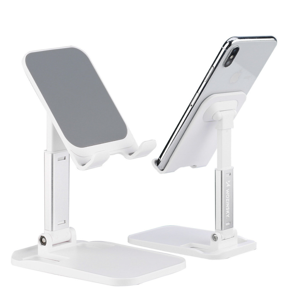 Stand-vouwwinkel op tablet Tablet 4-8 '' op een wit bureau