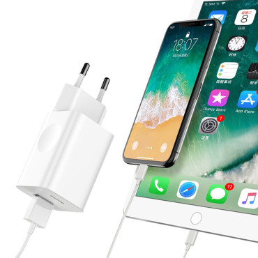 Tīkla lādētāja strāvas adapteris USB Quick Charge 3.0 White Cable