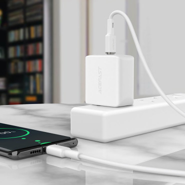 Cabo USB-C 60W 20 V 3A 1.2m azeitona verde