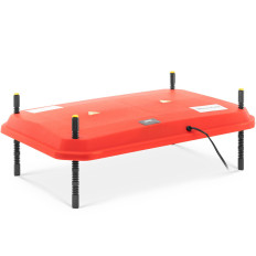 Lämmityslevyn hautomo KWOKA kuivaa kanan siipikarjaa - jopa 50 poikasen