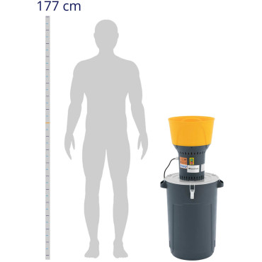 Um moedor para grão de milho de grão 60 l 400 kg / h 1300 w