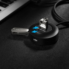 4In1 HUB USB 2.0 Adapter till 4X USB-A 480MB / s 1M Svart