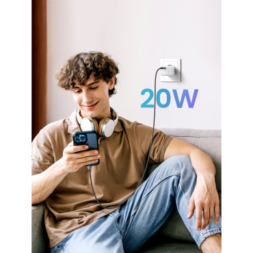 Fast Gan 1x USB-C 20W PD Nexode Mini caricabatterie macchina bianca