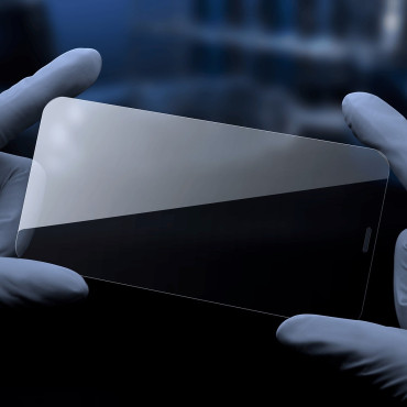 Kaljeno steklo za iPhone 12 Pro Max z zvočnikom Shield 0.4mm Niz