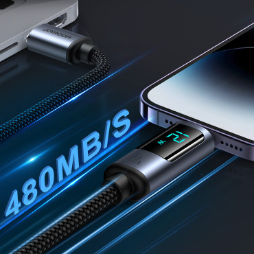 IPHONE kabel z LED zaslonom Strela - USB-A 2.4A 1.2m Črna